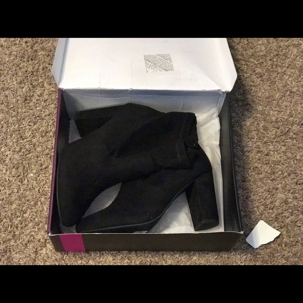 Black booties size 10W